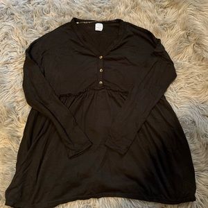Black maternity/nursing long sleeve